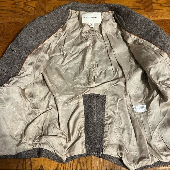 Banana Republic Women's Wool Blend Cropped Blazer in Brown Tweed Sz 4 Outlander - Picture 13 of 16